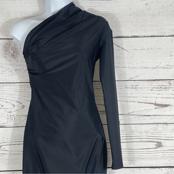 BALENCIAGA Asymmetric One-Shoulder Mini Dress - Black - Sz - 6 .US / 36 .EU - Picture 4 of 7